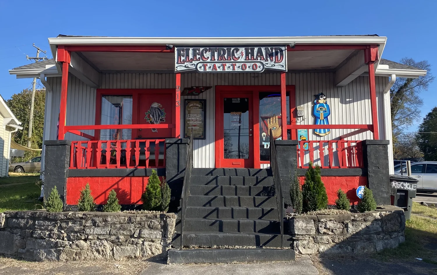 Electric Hand Tattoo storefront on Gallatin Ave